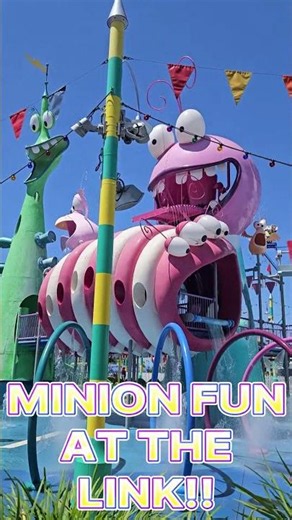 #MINIONS Land At #Universal Is A Mini #!waterpark!