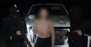 Sicarios interrogan a narcomenudista del CJNG y revela presuntos nexos con la policía de Guanajuato