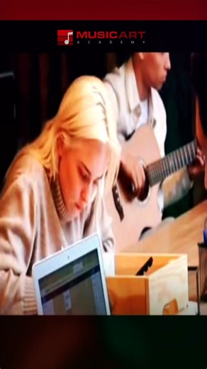 1.8M views · 50K reactions | Aprende Guitarra desde cero  ve al enlace de mi perfil o biografía para más detalles o dale clic aquí.  https://hotm.art/MusicArtAcademy | Music Art Academy | Facebook