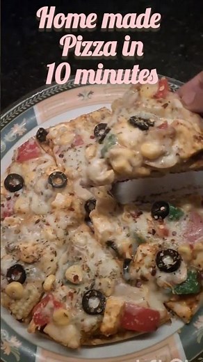 10 Minute Easy Microwave Pizza 🍕 | Quick Homemade Recipe | Step-by-step😋