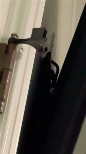 #uum #foryou #fyp #creepyspider #fakespider #spooderman