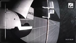 进入太空能力牵引新需求？Lumen Orbit公司计划利用重型运载火箭建设空间存储及算力基础设施!_哔哩哔哩_bilibili