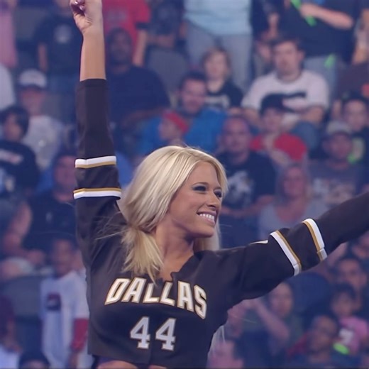 kelly kelly fan. 𝜗ৎ on Instagram: "𝟏̲𝟒̲ years ago today, kelly kelly went head-to-head with beth phoenix on smackdown for the divas championship, i’m still obsessed with that dallas jacket kelly rocked that night. the match was short but kelly was on fire, she even pulled out a tornado ddt for the first time, and can we talk about her gear? ate! even though she lost. 🫐★𑣲 ⋆˚࿔ #kellykelly #wwe | follow @kellykellyisdiva ⋆˙⟡"