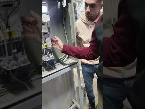 VFD Inputs and Outputs Explained | Industrial Motor Control الإنفرتر الصناعي ببساطه