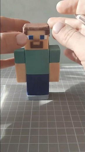 Minecraft cake decorating