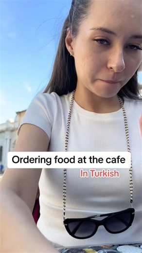 Ordering food at the cafe in Türkiye 🇹🇷