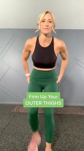 THIGHS 🔥Working the abductor and adductor muscles always feel like fire to me. I think because they are generally forgotten on my leg days. I’m usually focused on the big muscle groups like quads, hamstrings and glutes. When I think about what I need for longevity, what muscles will serve me and my activities as I age, then I have to also be training these ones. Lateral and diagonal movements should be practiced so that they’re available to us later in life when we need them. Be sure to follow 