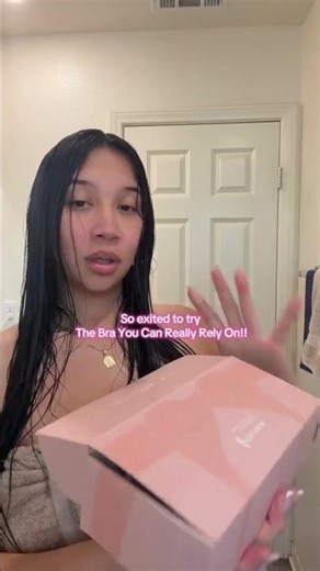 GOODBYE WIRES! ☁️ The Comfiest Full Coverage Bra I’ve Ever Worn | FeelinGirl Review