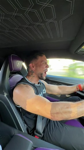 Por fin llegó mi nuevo Lamborghini Revuelto😍 | alfredo valenzuela