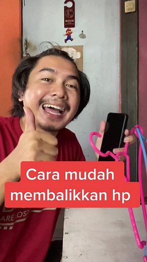 Creative Uses for Colorful Plastic Hangers at Home