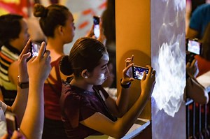 Philippines moves up 10 spots in mobile internet speed ranking: Ookla | ABS-CBN News