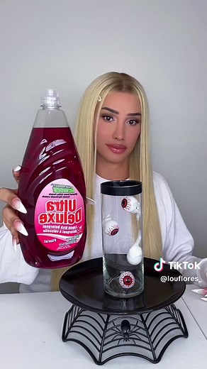 Halloween Decoration DiY #halloween #halloweendiy #halloweenparty #dollartree #halloweencrafts