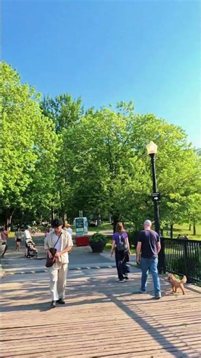PARC LA FONTAINE MONTREAL #montreal #quebec #canada #travel #discoveringcanada