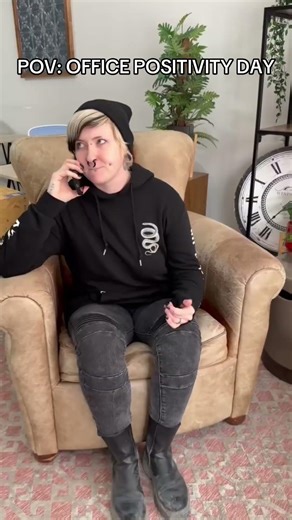 Sticky notes are the highest form of praise #millennialmanager #pov #spreadpositivity #office #funny