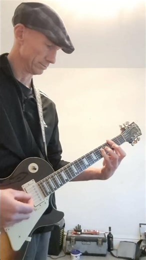 Queen one vision guitar