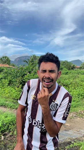 Foi se meter com quem ta quieto 🫢🤣#comedia #funnyvideo #foryou