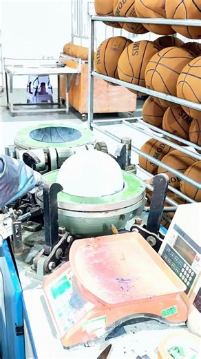 Integrated Basketball Bladder Production Detail Display