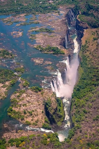 The Devil's Pool