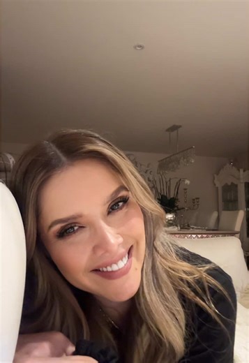 Risas y Comedia con Marlene Favela