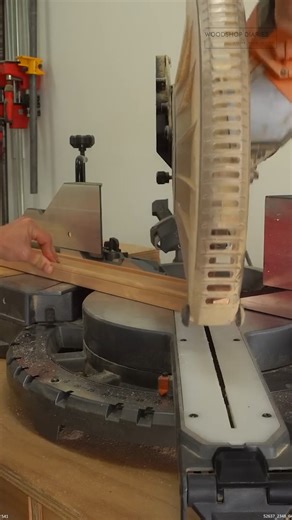 How to SPRUCE Up Wall Art #artframes #pictureframes #framing #woodworkingideas #diyprojects Learn more: https://www.woodshopdiaries.com/easy-inexpensive-diy-picture-frame/ | Woodshop Diaries