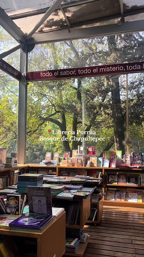 uno de mis spots favoritos en la Ciudad de México 📚 #dondeircdmx #quehacercdmx #cdmx #lugarescoolcdmx #rorygilmoreaesthetic #bosquedechapultepec #booktok #libreria