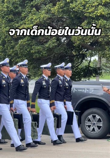 จากเด็กน้อยในวันนั้น.. สู่นักเรียนเตรียมทหารในวันนี้ กว่าจะก้าวเข้าไปได้ไม่ใช่เรื่องง่ายเลย ทุ่มเทแรงกายแรงใจไปตั้งเท่าไหร่ บางคนถึงขั้นเสียน้ำตาก็มี คนที่ยืนอยู่ตรงนั้นรู้ดี #นักเรียนเตรียมทหาร #เตรียมทหาร #ติวพละเข้าเตรียมทหาร #พละ8สถานี #พละพี่นิก