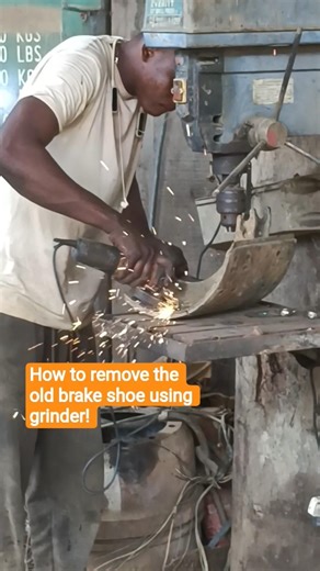 How to remove the old brake shoe using the grinder!