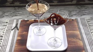 207K views · 34 reactions | BAILEY’S CHOCOLATE MARTINI!!  https://amandascookin.com/baileys-chocolate-martini/ | Things I Love | Facebook