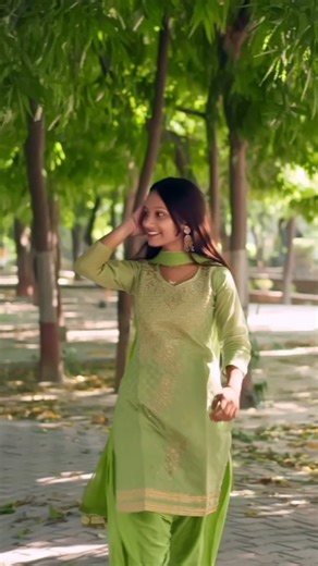 Lavkush mahur on Instagram: "Reel bano bhai 🙏 #trending#video#Reel# #like#comment#insta# #Goodnight#instagram#"