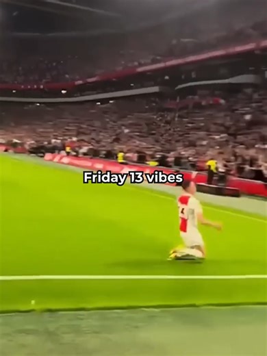 Friday the 13th, but it’s football 😭 The funniest soccer fails, unlucky moments, and chaotic football mistakes that feel absolutely cursed. Which one is the worst? #Friday13 #FootballFails #SoccerFails #Footballfunny #footballmemes
