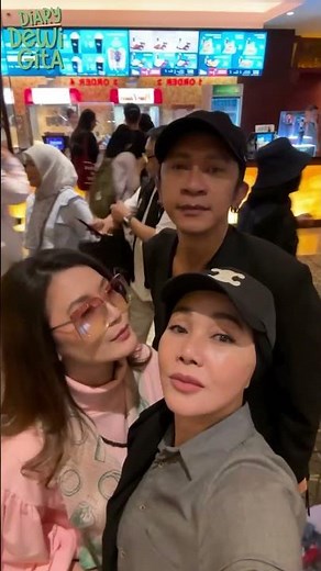 🎬🍿 Watching the Film "Rangga & Cinta" Together, Coming Home Feeling Like a Young Person 😍✨