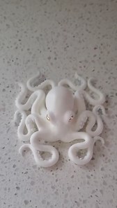 434K views · 10K reactions | I love watching this sweet octopus come to life! Such beautiful work by @nana_porcelain 懶 | Beautiful Bizarre Magazine | Facebook