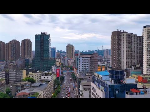 The First Ring Road in the main city of Luzhou, Sichuan, China中国四川泸州主城一环路