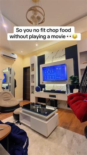 Different Patterns of Eating: Food and Entertainment