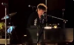 Bob Dylan performing "All Along the Watchtower" Live in Cleveland.84 years old and rolling back the years. Absolute genius.