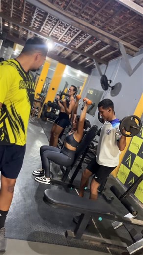 Sparta Academia Fagundes | SEGUNDOU com aquela execução top😎💪🏻 @eusouspartaa @marillia_franca @j.victor_98 @suh.meneses @davidamoois Comenta aqui se você capricha... | Instagram
