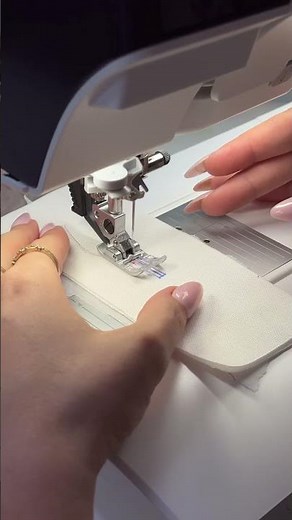 Making buttonholes without a button hole foot attachment! #diy #sewityourself #buttonholestitch