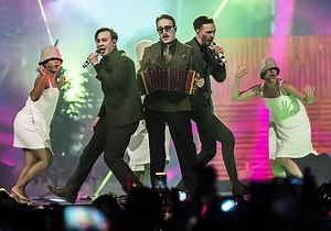 'Bara Bada Bastu': letra en español y vídeo de la canción de Suecia interpretada por KAJ en Eurovisión 2025 | Las Provincias