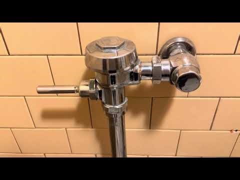 1980’s Eljer Auburn toilet. #2