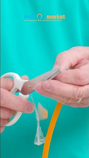 Easy Balloon Birthday Cake Candles!