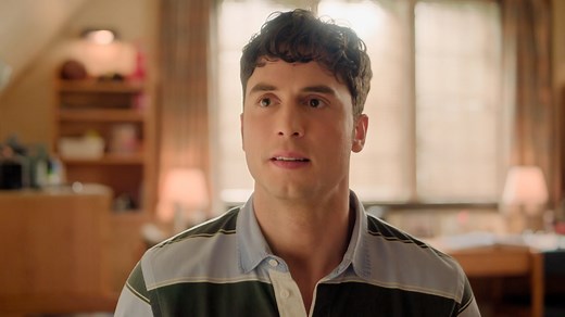 Official trailer for #Overcompensating - new series premieres May 15 on Prime Video. | Rotten Tomatoes