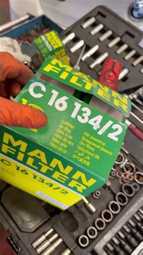 Ford focus 2014 air filter replacement