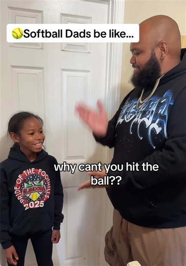🥎Softball Dads be like😭😓 #softball #fyp #foryoupage #pitcher #batter