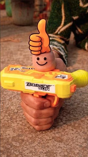 Amazing Beyblade Launcher Gun! 🔫🌀