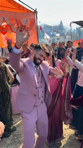 Himachali wedding Himachali dance #reelsviralシ #reelsinstagram #viralvideos #followme #viralvideochallenge #facebookreelsviral #facebookreelsviral #facebookreelsviral #facebookreelsviral #facebookreelsviral #viral #reelitfeelit #loveyou #reelschallenge | Thäkür Baljèét