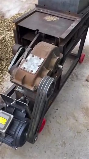 87K views · 373 reactions | This is a chaff cutter or straw crusher,...