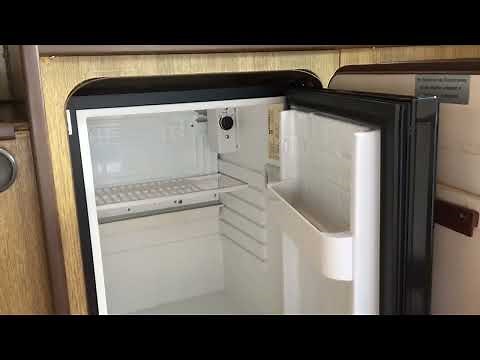 VW T3 Wohnmobile Westfalia Kühlschrank ersetzt ausgetauscht WEMO 46 F mit 12V / 230 Volt