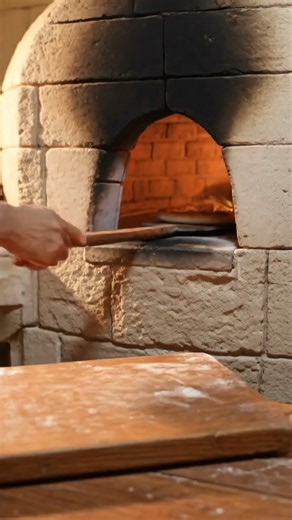 Lebanese Zaatar Manoushe: Baked to Perfection 🇱🇧 #Shorts