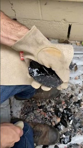 Knife Made from Rock 🔪🗿 | The Primitive Stone Blade Making Process