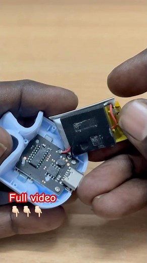 How to repair Bluetooth earbuds #electronics #trendingshorts
